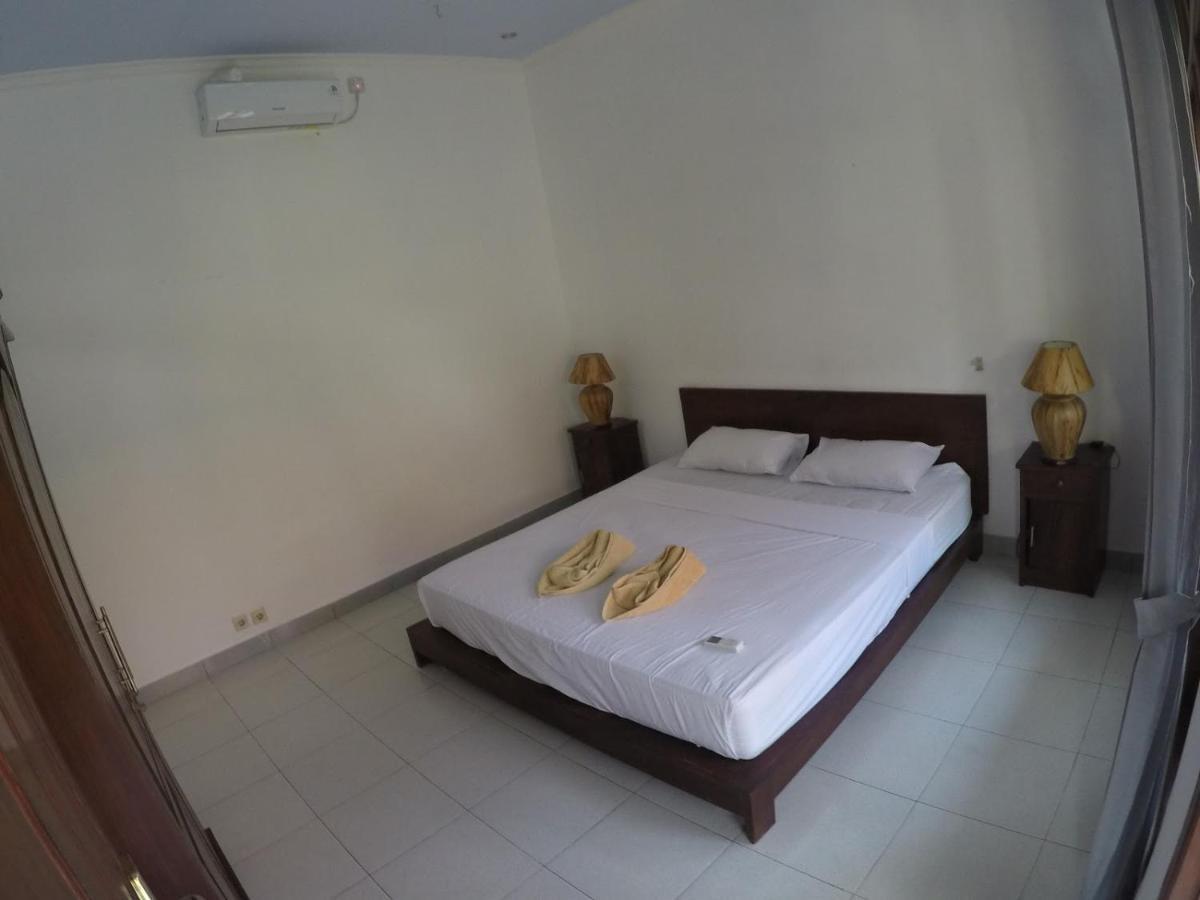 Gili Smile Bungalow Gili Trawangan Exterior photo