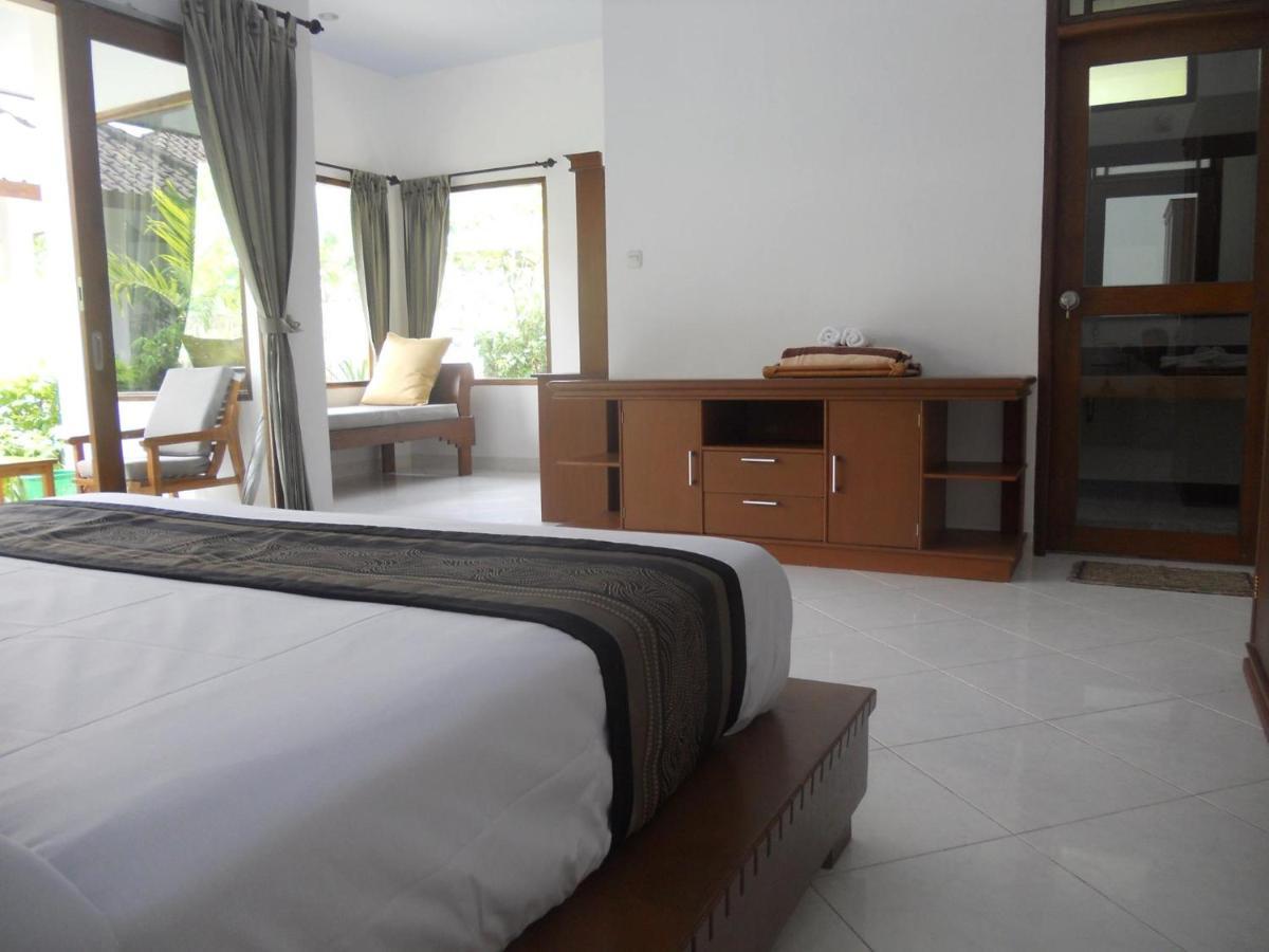 Gili Smile Bungalow Gili Trawangan Exterior photo
